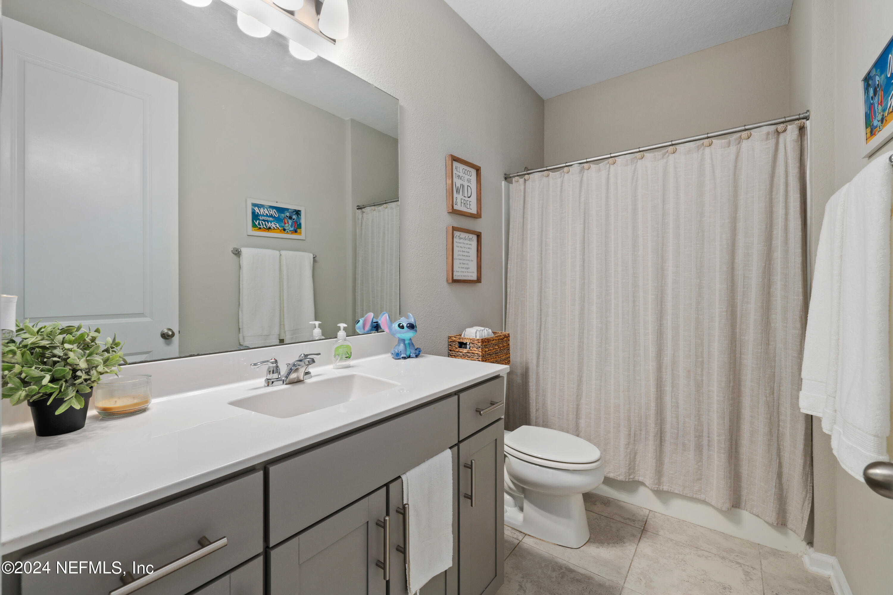 571 Willow Lake Drive St. Augustine, FL 32092 - Photo 22 of 43 Bathroom 2