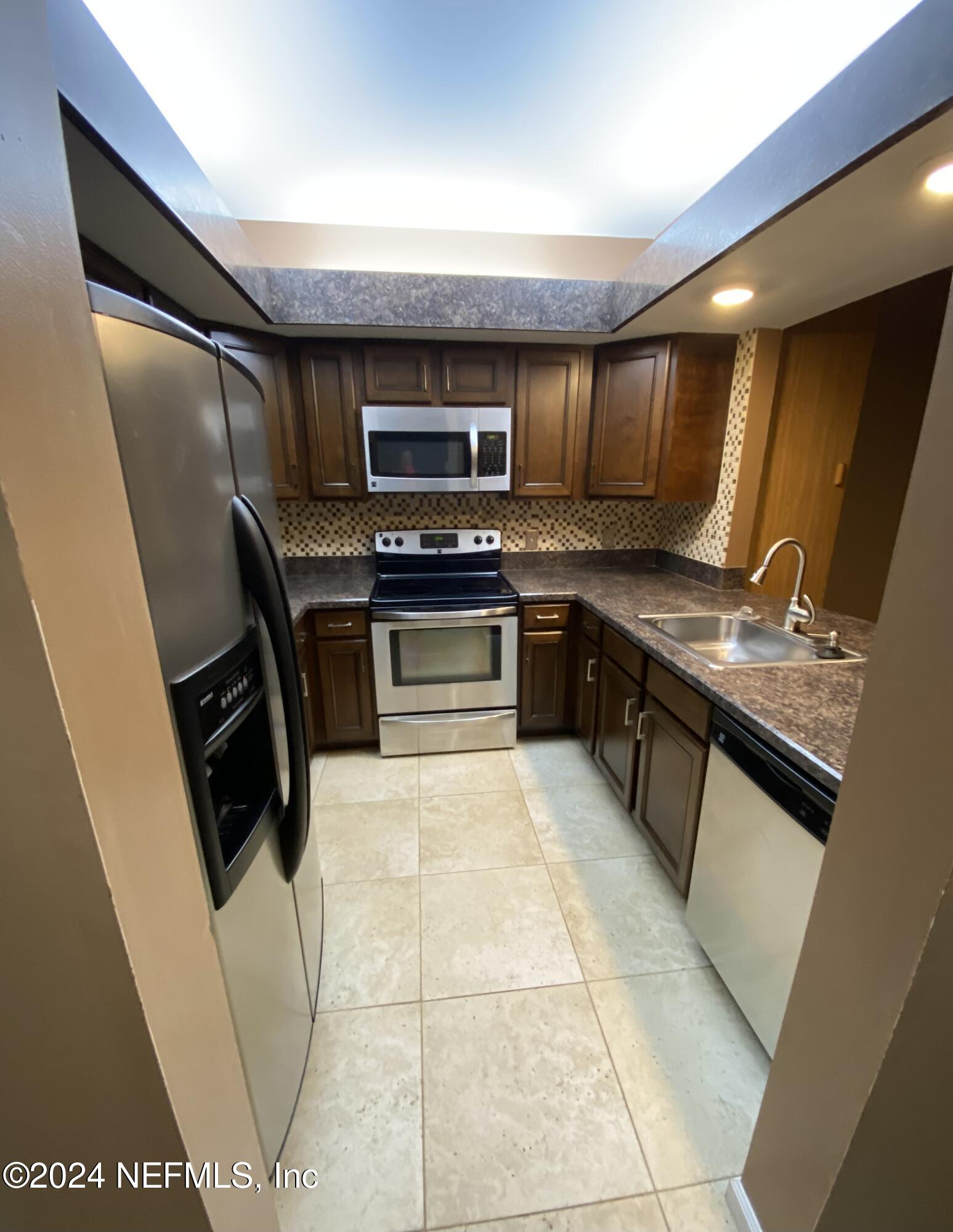 2970 Ravines Road, Unit 1306 Middleburg, FL 32068 - Photo 2 of 8 IMG_5362