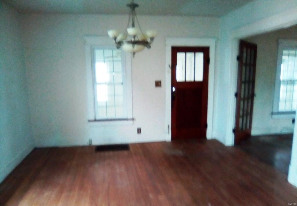 2310 State Street Alton, IL 62002 - Photo 9 of 11 Gallery Image 9