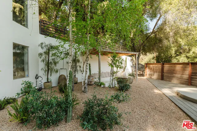 $1,749,000 | 1231 Old Topanga Canyon Road, Topanga, CA 90290