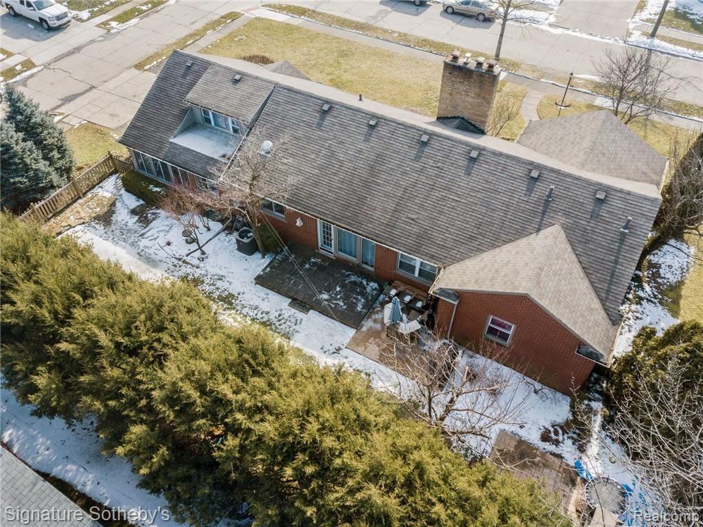 290 Stephens Road Grosse Pointe Farms, MI 48236 - Photo 33 of 36