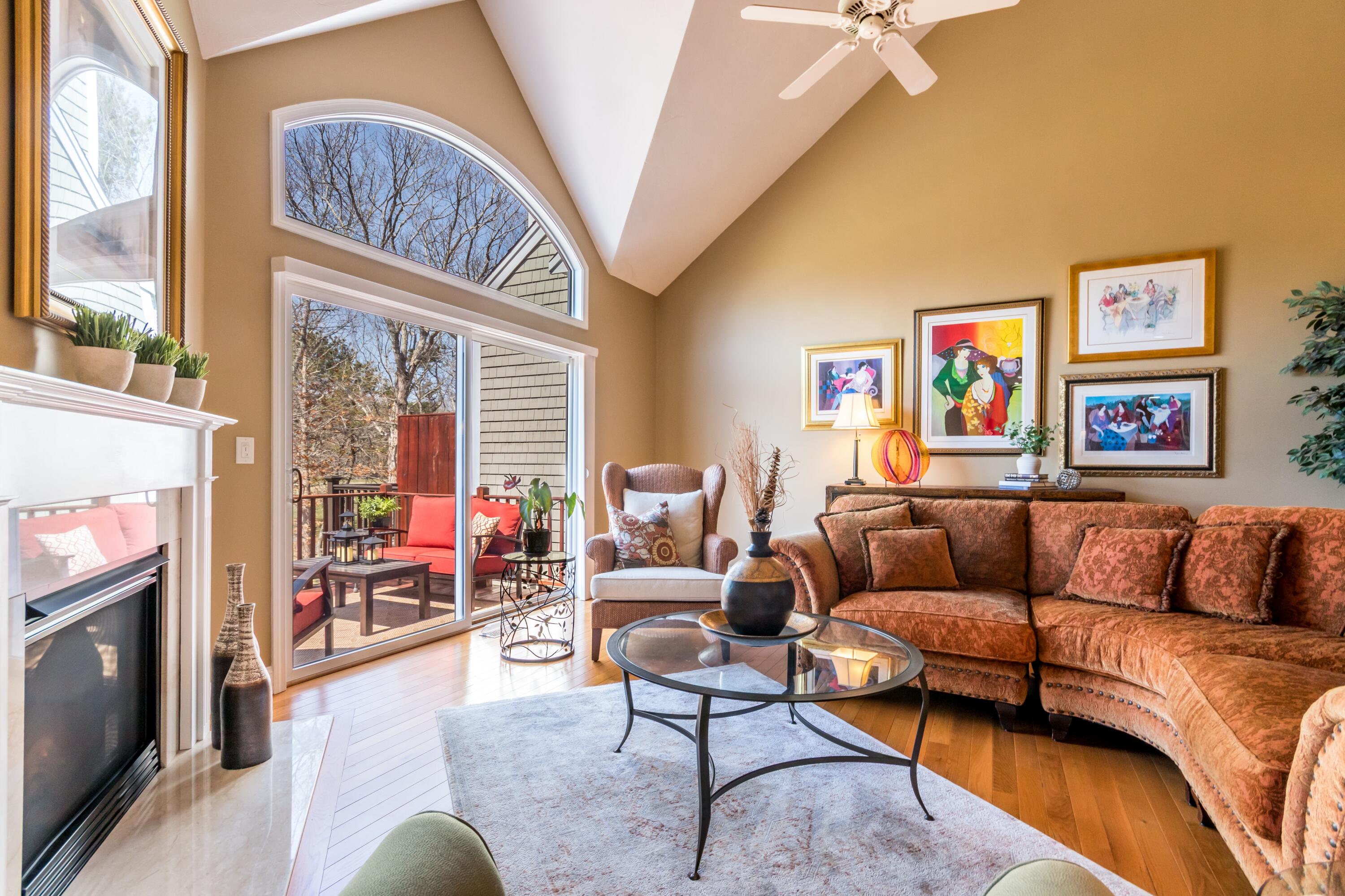 36 Turnberry Road, Unit 36 Buzzards Bay, MA 02532 - Photo 6 of 41 Living room with slider to deck
