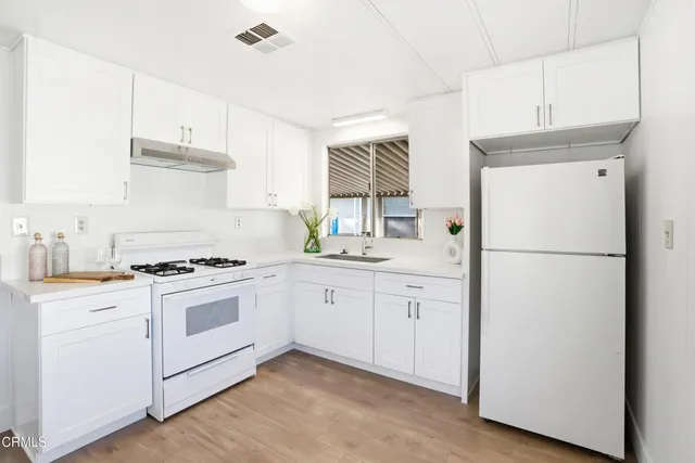 $99,900 | 1150 Ventura Boulevard, Unit SPC 125, Camarillo, CA 93010