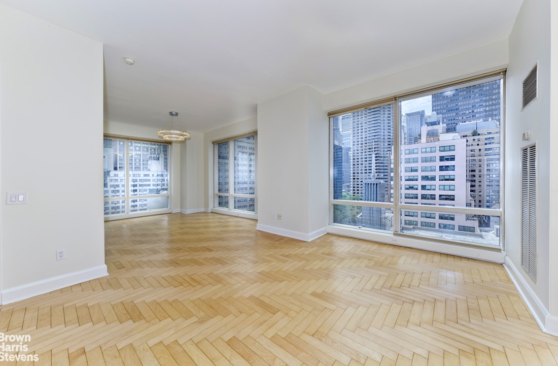 845 United Nations Plaza, Unit 12E Manhattan, NY 10017 - Photo 2 of 8