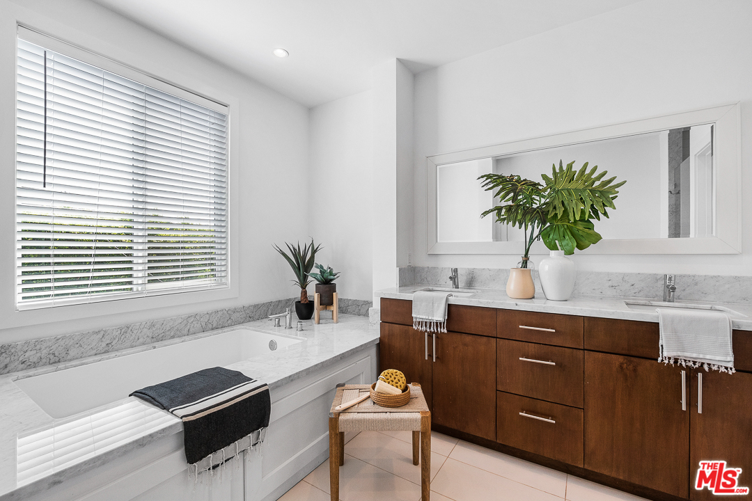 11304 Segrell Way Culver City, CA 90230 - Photo 19 of 29