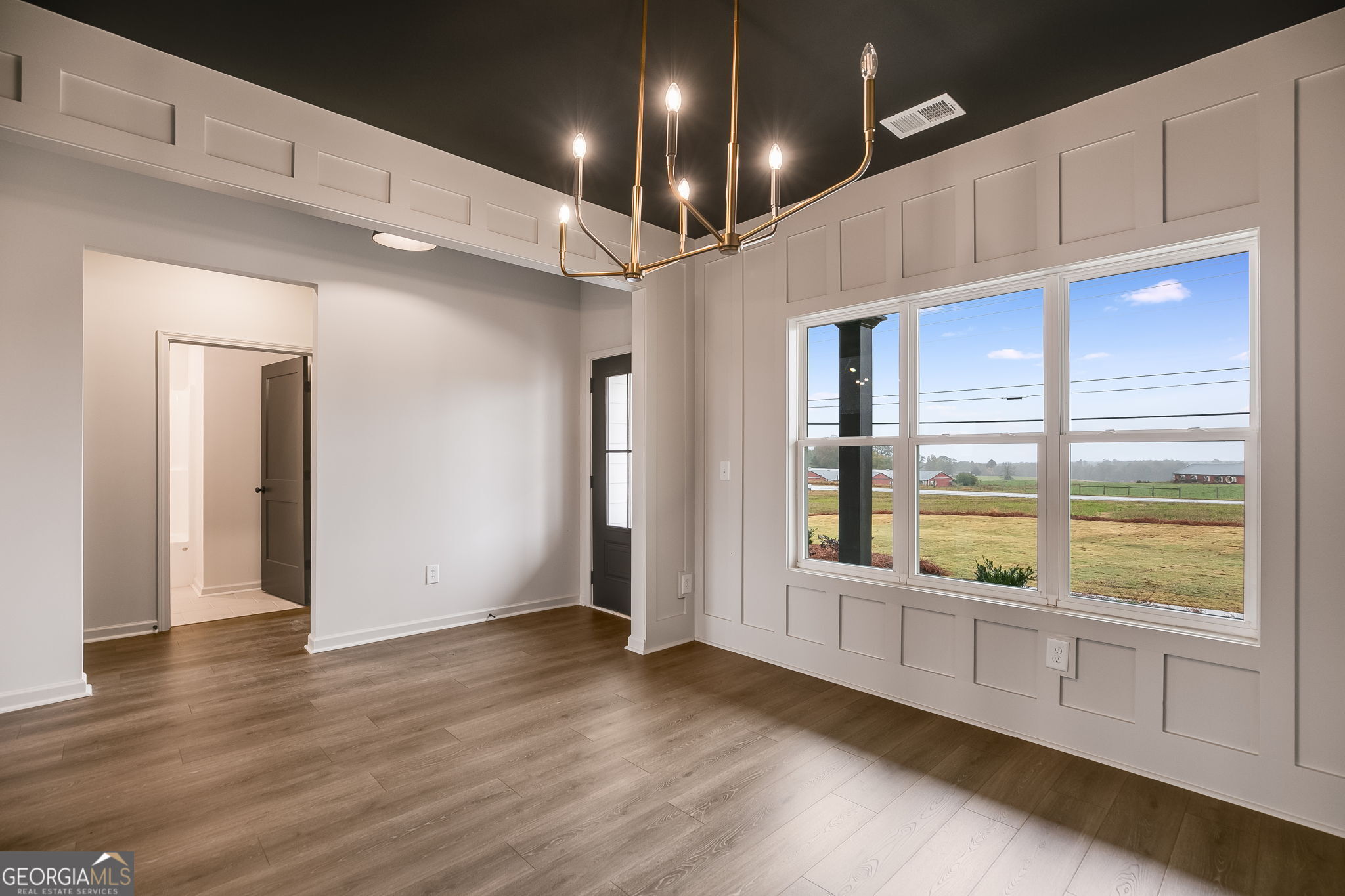 12 Stewart Road Roopville, GA 30170 - Photo 6 of 48 a view of an entryway with wooden floor