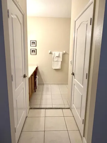 $2,200 | 11943 Sturbridge Lane, Wellington, FL 33414