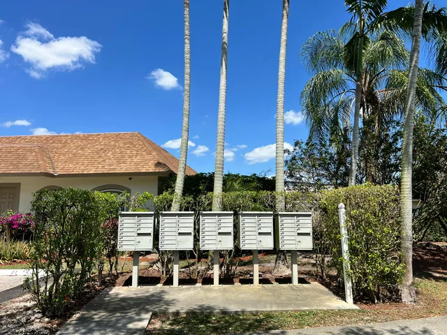 $2,200 | 11943 Sturbridge Lane, Wellington, FL 33414