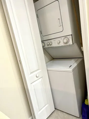 $2,200 | 11943 Sturbridge Lane, Wellington, FL 33414