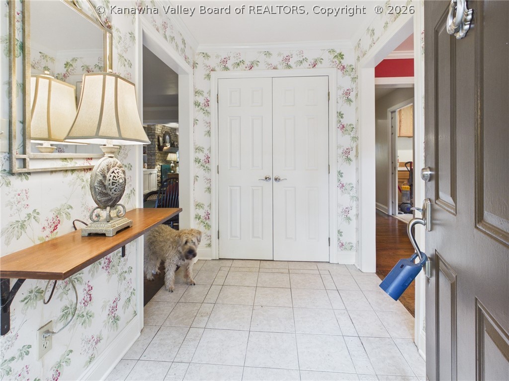 1621 Ridgeview Road Charleston, WV 25314 - Photo 3 of 20 Gallery Image 3