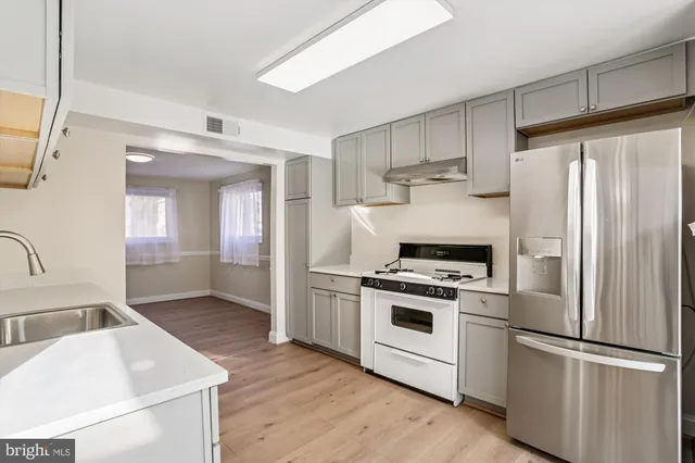 $3,200 | 4106 Ferrara Drive, Silver Spring, MD 20906