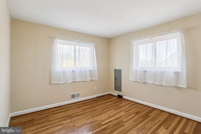 $3,200 | 4106 Ferrara Drive, Silver Spring, MD 20906