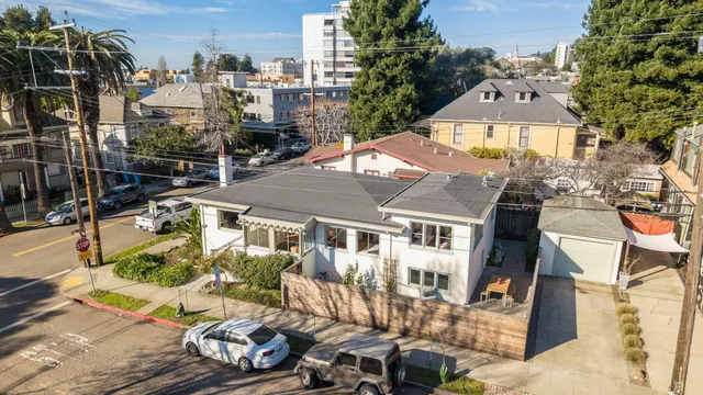$1,195,000 | 2401 Carleton Street, Berkeley, CA 94704
