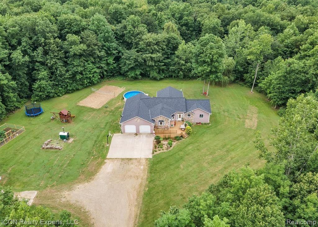 5856 Peck Road Brown City, MI 48416 - Photo 14 of 64