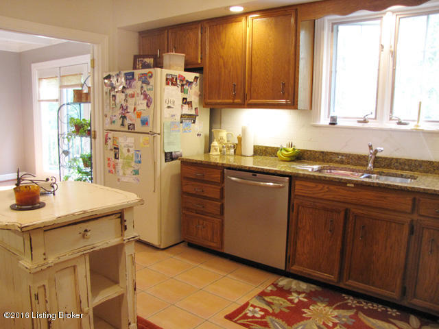 6003 Fox Hill Road Prospect, KY 40059 - Photo 15 of 39 15-Kit