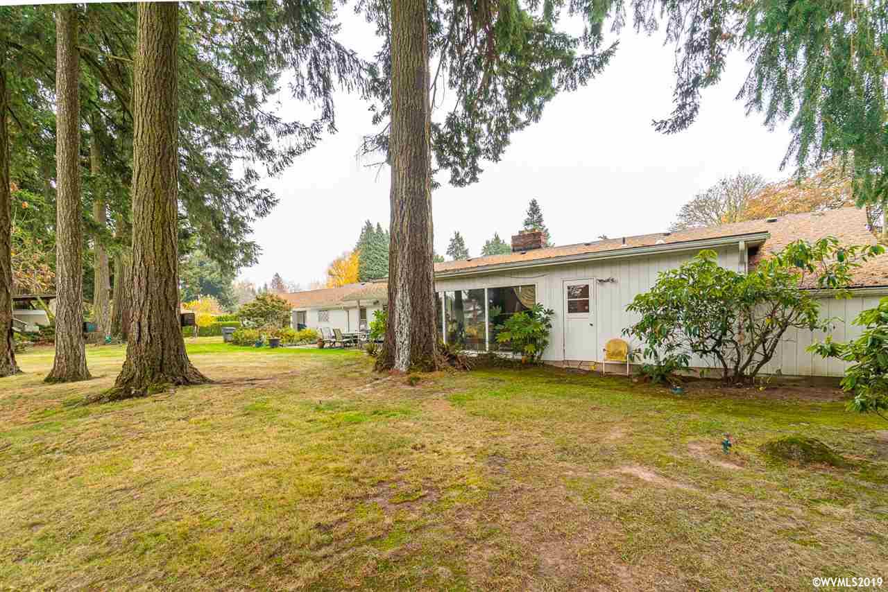 1175 Northwest Green Acres Loop Albany, OR 97321 - Photo 7 of 36 Gallery Image 7