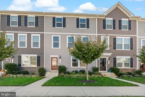 $2,100 | 66 National Street, Ranson, WV 25438