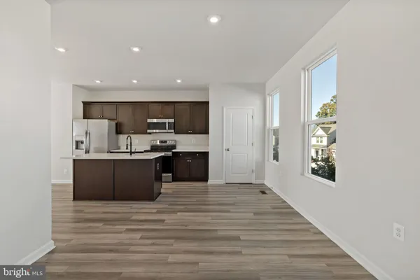 $2,100 | 66 National Street, Ranson, WV 25438