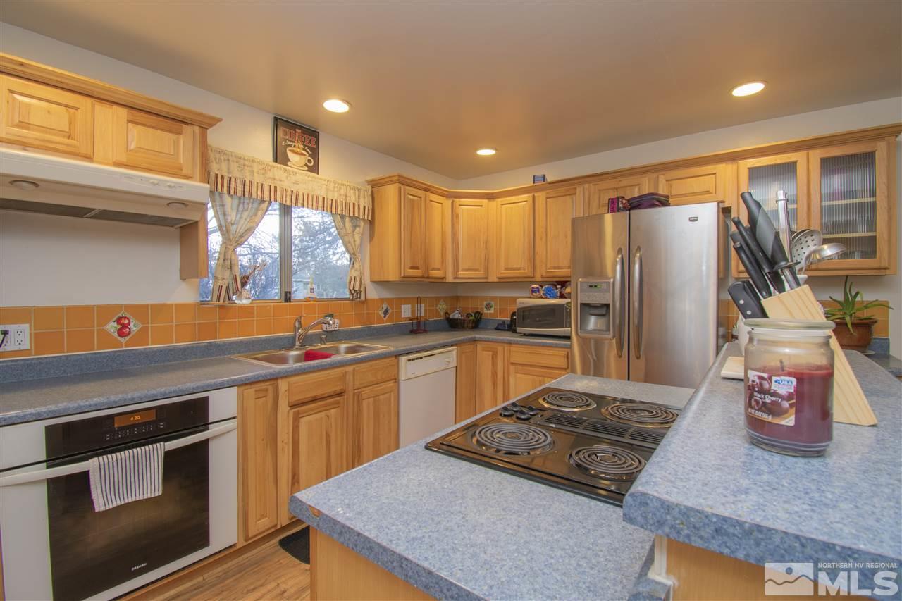 4280 Santa Maria Drive Reno, NV 89502 - Photo 7 of 25 Photo 7