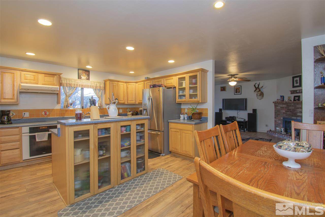 4280 Santa Maria Drive Reno, NV 89502 - Photo 10 of 25 Photo 10