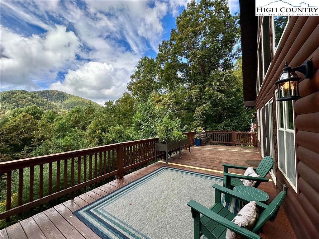 406 Phoenix Ridge Road Jefferson, NC 28640 - Photo 1 of 49 Gallery Image 1