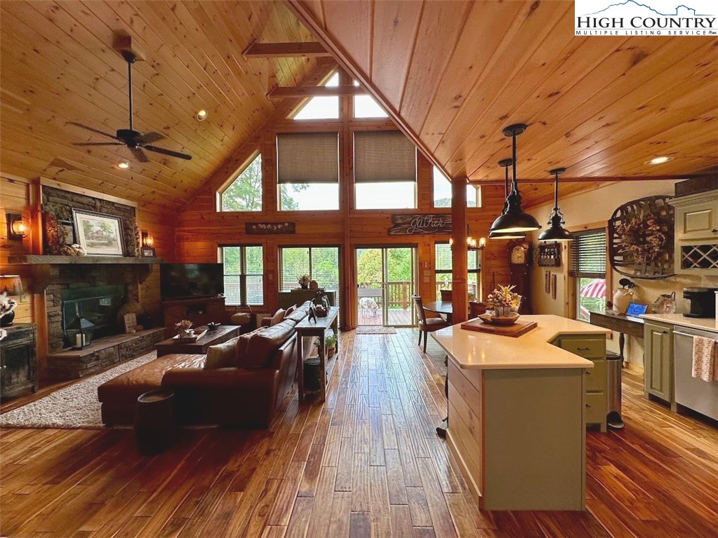 406 Phoenix Ridge Road Jefferson, NC 28640 - Photo 18 of 49 Gallery Image 18