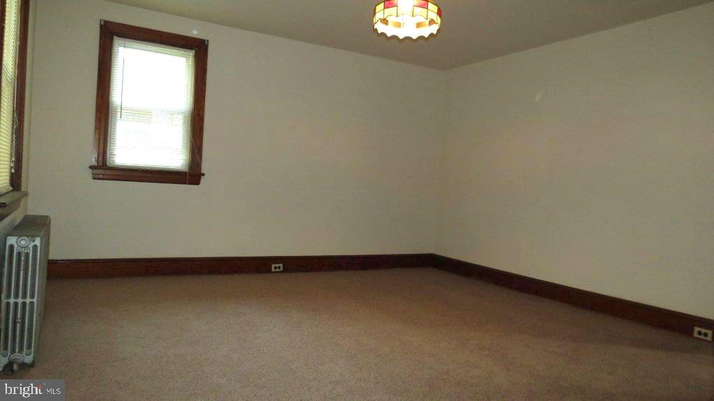 1090 Georgetown Road Paradise, PA 17562 - Photo 5 of 15
