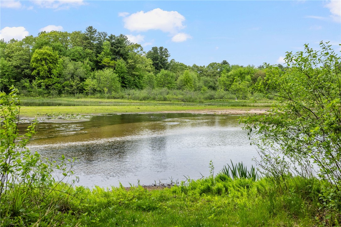 12 Howard Road Cumberland, RI 02864 - Photo 2 of 50
