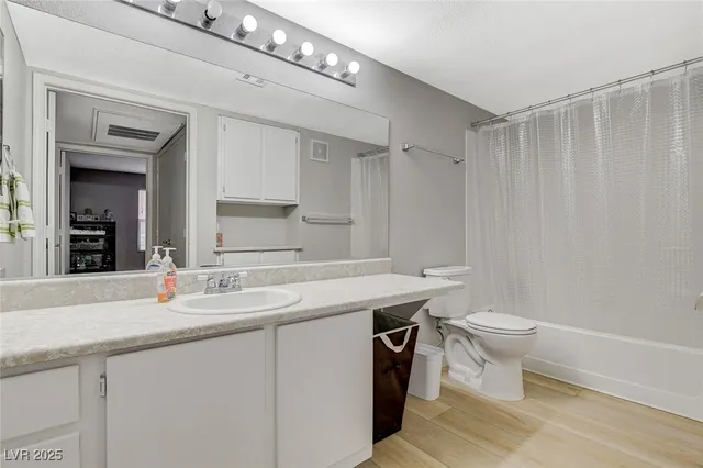 $1,200 | 555 East Silverado Ranch Boulevard, Unit 1172, Las Vegas, NV 89183