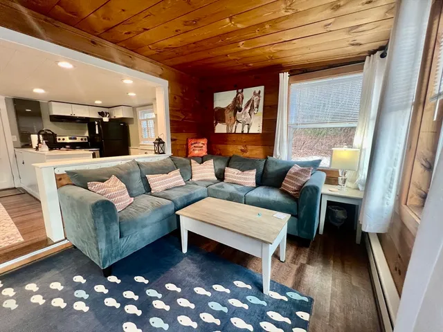 $1,600 | 50 Browning Pond Circle, Unit A, Spencer, MA 01562