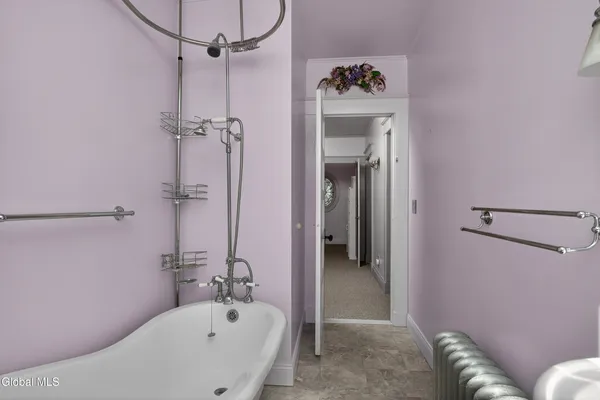 $545,000 | 484 Kenwood Avenue, Bethlehem, NY 12054