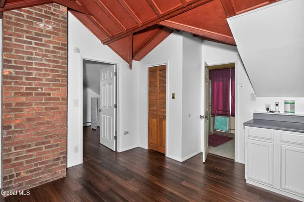 $545,000 | 484 Kenwood Avenue, Bethlehem, NY 12054