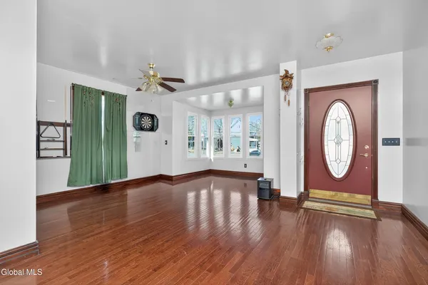 $545,000 | 484 Kenwood Avenue, Bethlehem, NY 12054