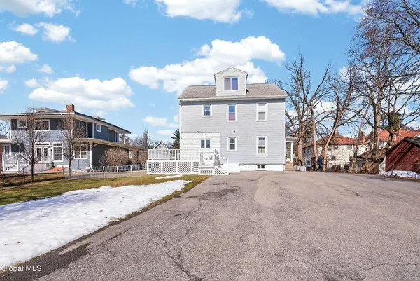 $545,000 | 484 Kenwood Avenue, Bethlehem, NY 12054