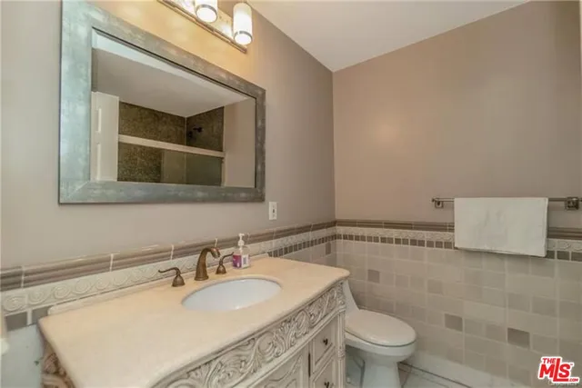 $3,990 | 121 South Hope Street, Unit 505, Los Angeles, CA 90012