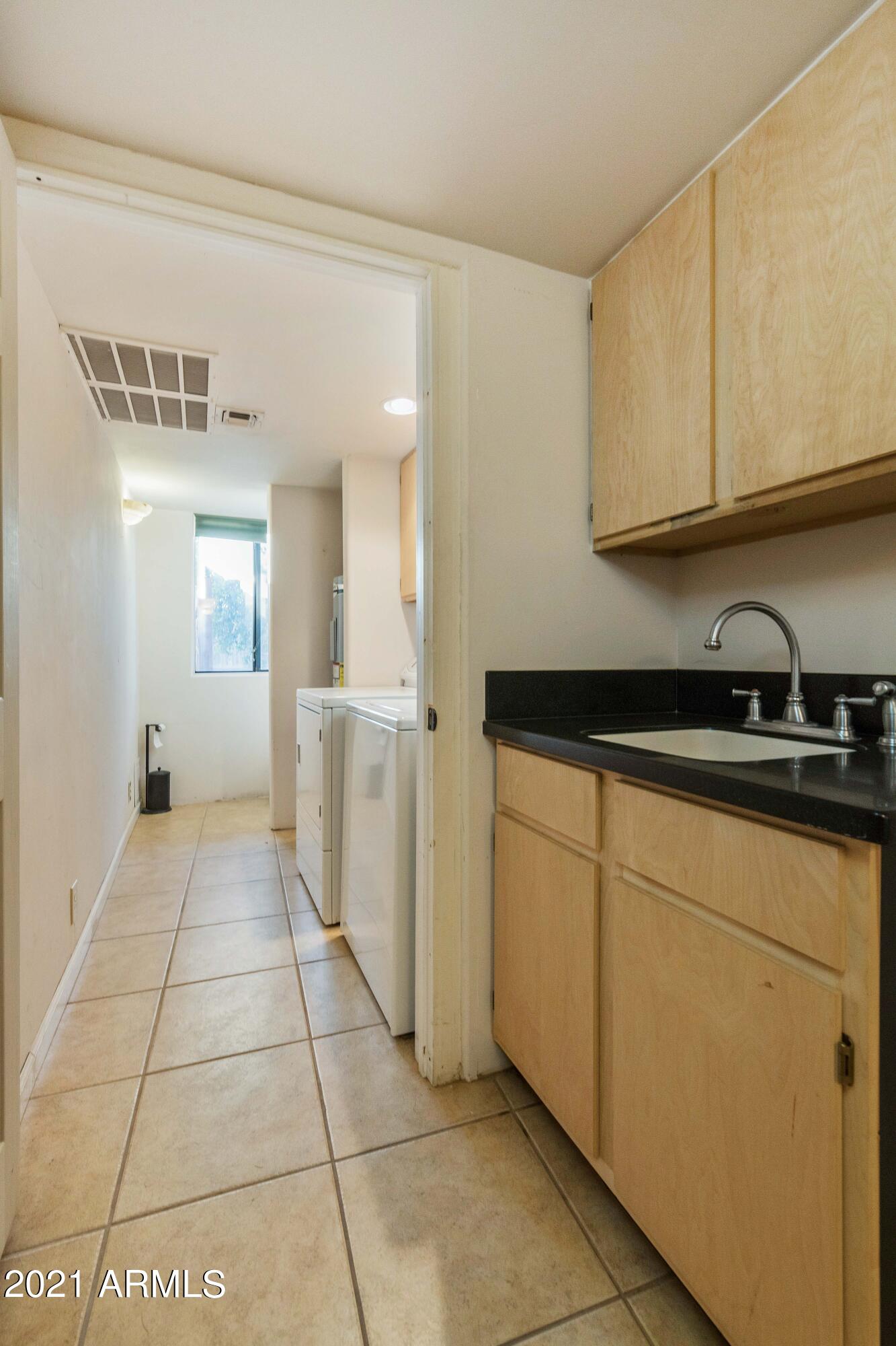 4473 South Basha Road Chandler, AZ 85248 - Photo 19 of 87 Laundry Room