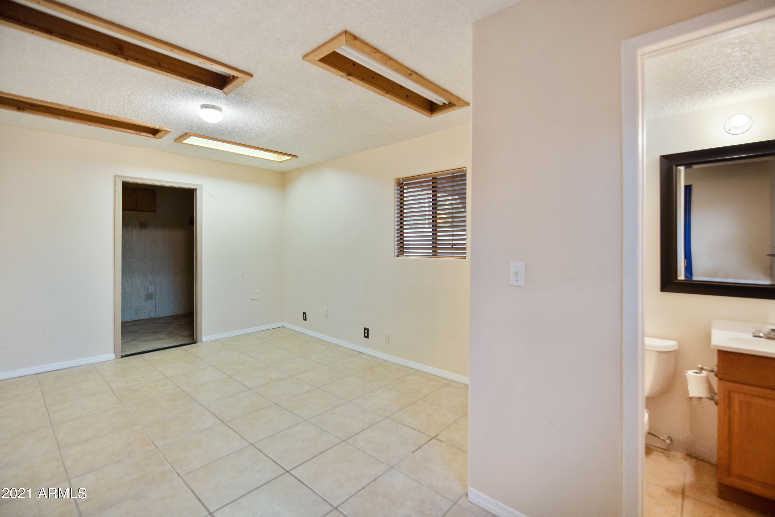 4473 South Basha Road Chandler, AZ 85248 - Photo 42 of 87 Studio 1