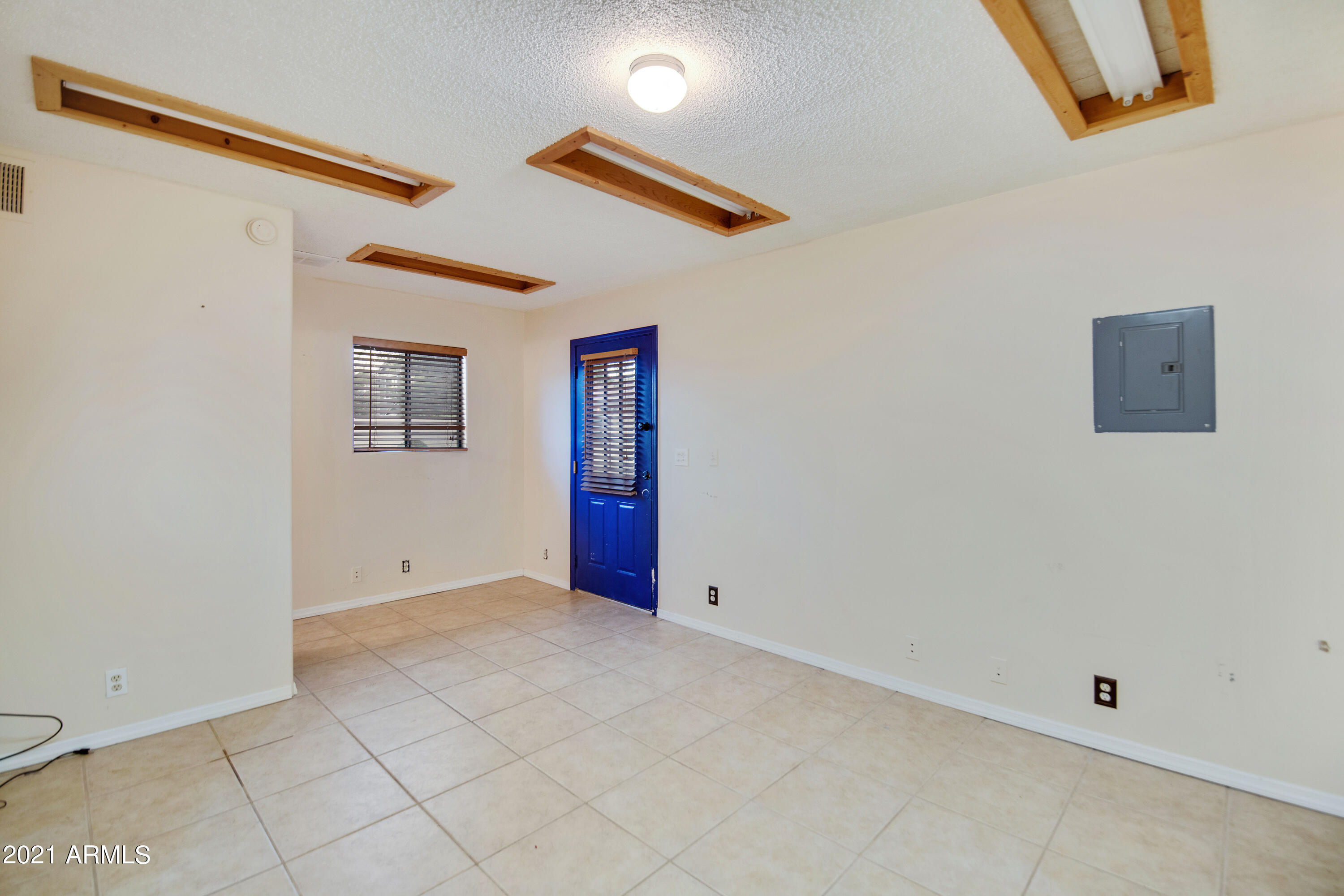 4473 South Basha Road Chandler, AZ 85248 - Photo 44 of 87 Studio 1
