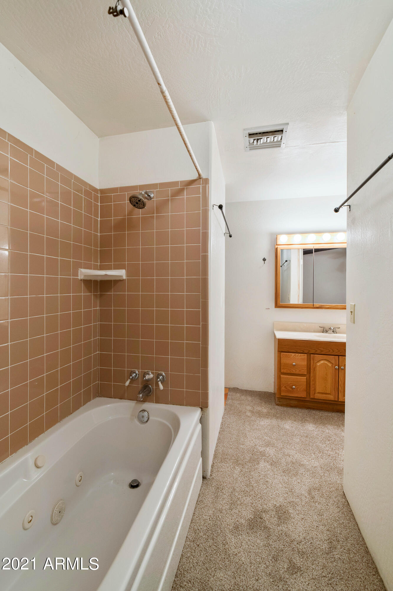 4473 South Basha Road Chandler, AZ 85248 - Photo 75 of 87 Casita Master Bathroom