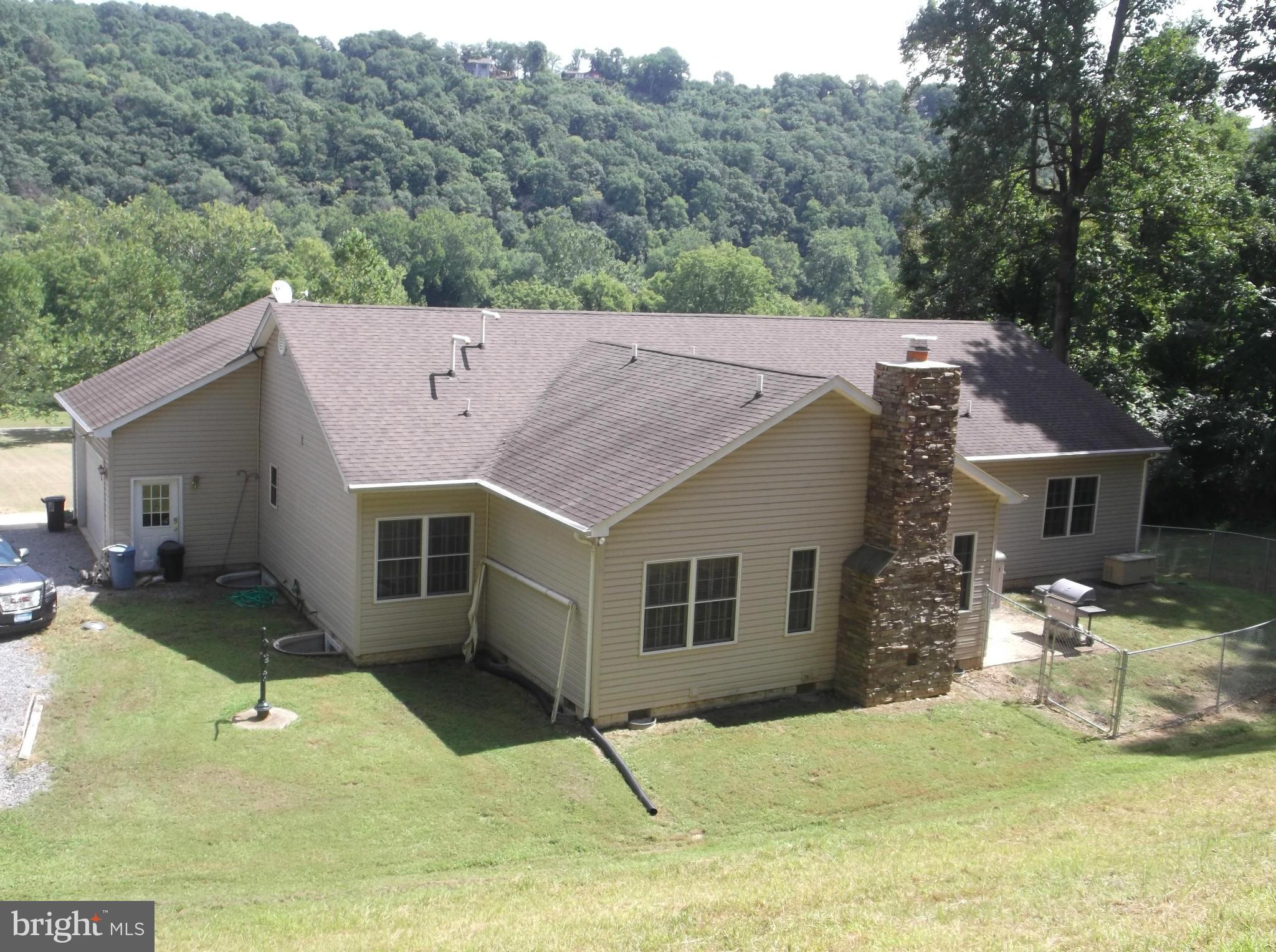 1144 John Rissler Road Charles Town, WV 25414 - Photo 28 of 30 Exterior (Rear)