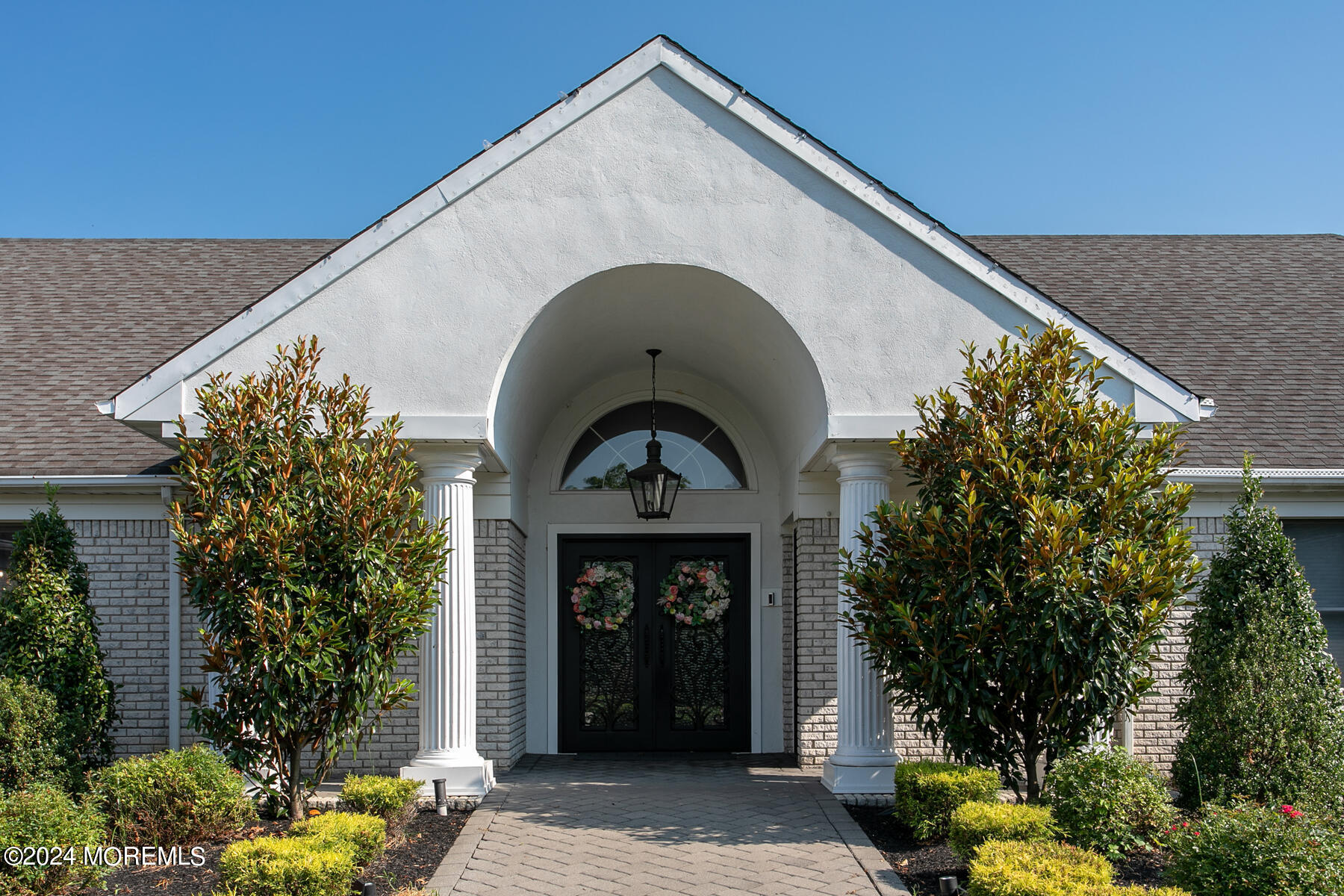 1 Eagle Nest Road Colts Neck, NJ 07722 - Photo 5 of 68 Front of home