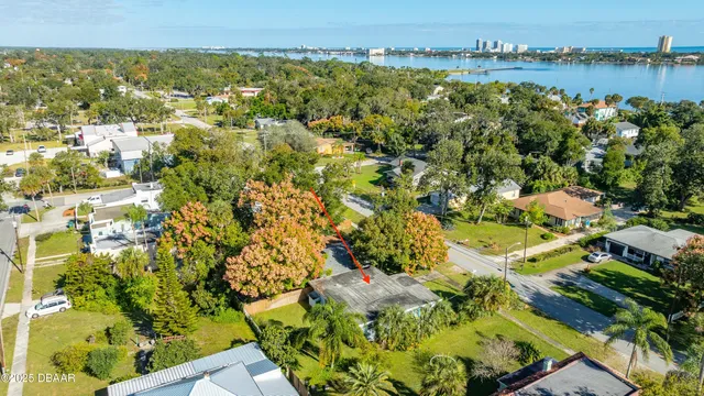 $1,850 | 930 Daytona Avenue, Holly Hill, FL 32117