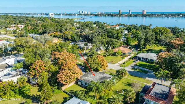 $1,850 | 930 Daytona Avenue, Holly Hill, FL 32117