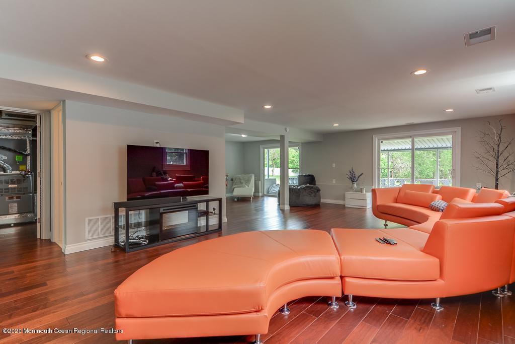 654 Colts Neck Road Freehold, NJ 07728 - Photo 15 of 29 654 Colts Neck Rd