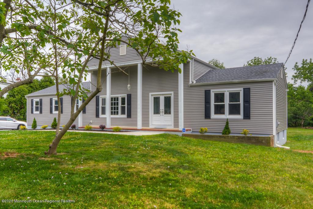 654 Colts Neck Road Freehold, NJ 07728 - Photo 3 of 29 654 Colts Neck Rd