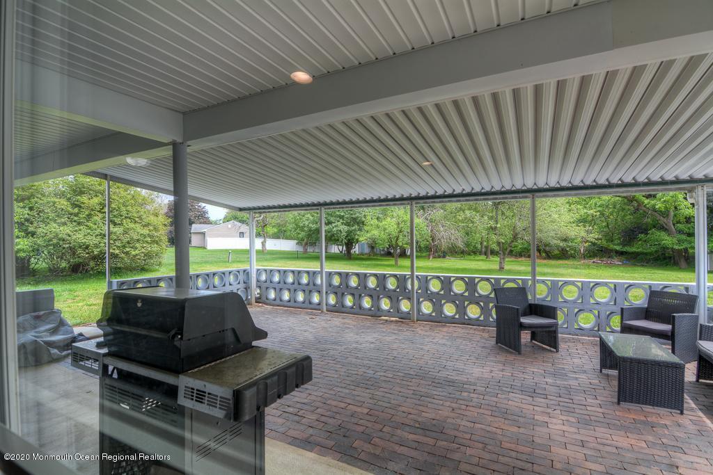 654 Colts Neck Road Freehold, NJ 07728 - Photo 24 of 29 654 Colts Neck Rd