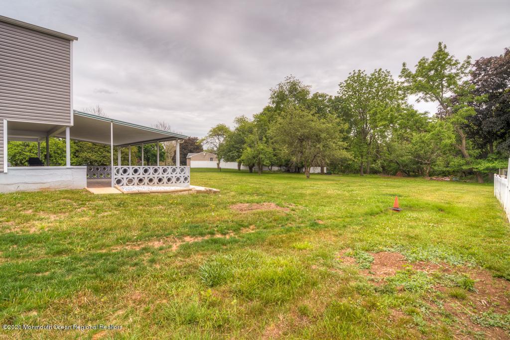 654 Colts Neck Road Freehold, NJ 07728 - Photo 26 of 29 654 Colts Neck Rd