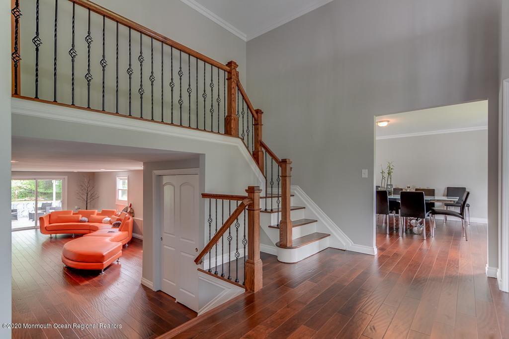 654 Colts Neck Road Freehold, NJ 07728 - Photo 4 of 29 654 Colts Neck Rd