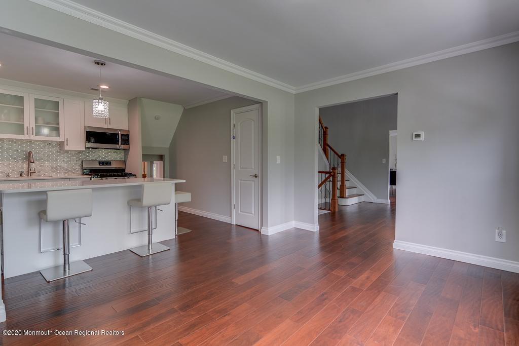 654 Colts Neck Road Freehold, NJ 07728 - Photo 7 of 29 654 Colts Neck Rd