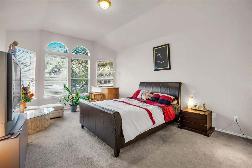 2228 Sparrow Hawk Court Grand Prairie, TX 75052 - Photo 19 of 28